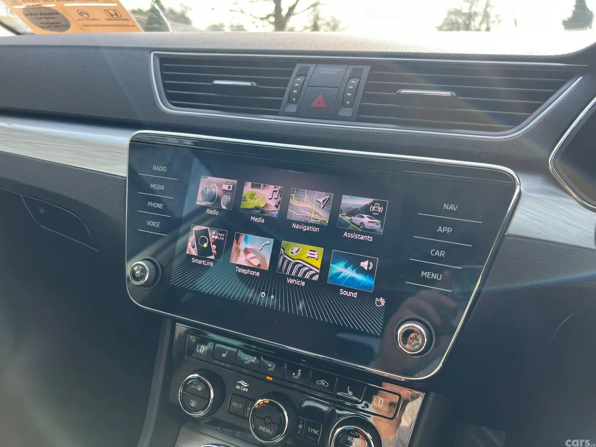 Skoda Superb Saloon, Diesel, 2024, Grey