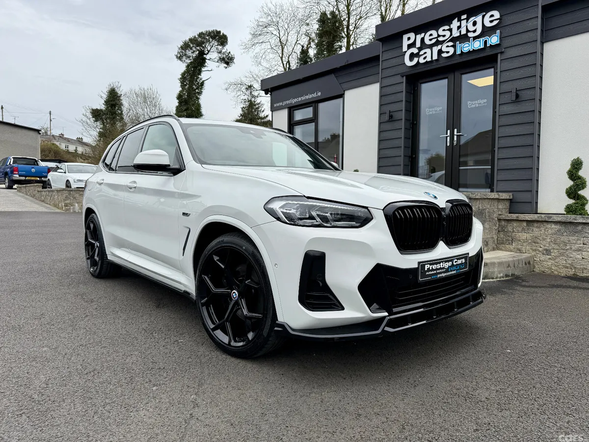 BMW X3 SUV, Petrol Hybrid, 2022, White