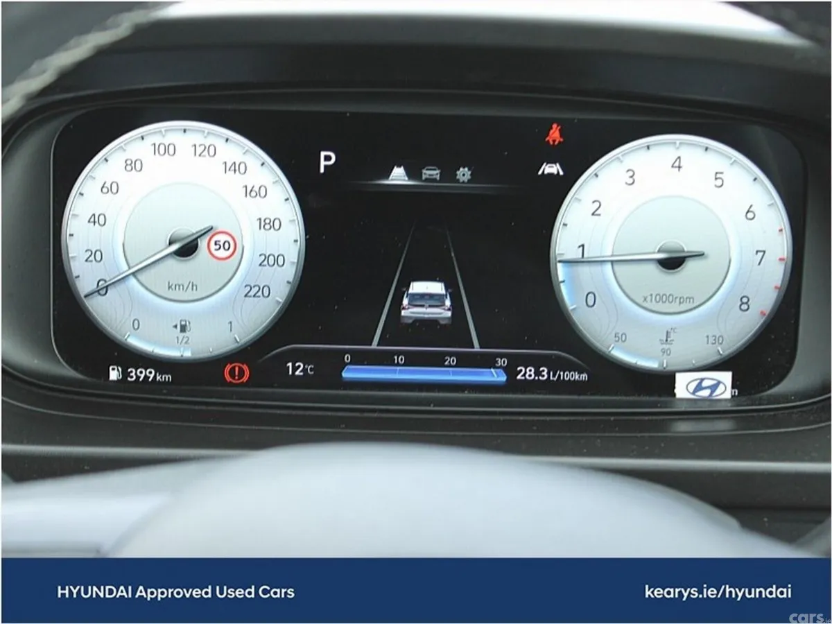Hyundai i20 Hatchback, Petrol, 2024, Black