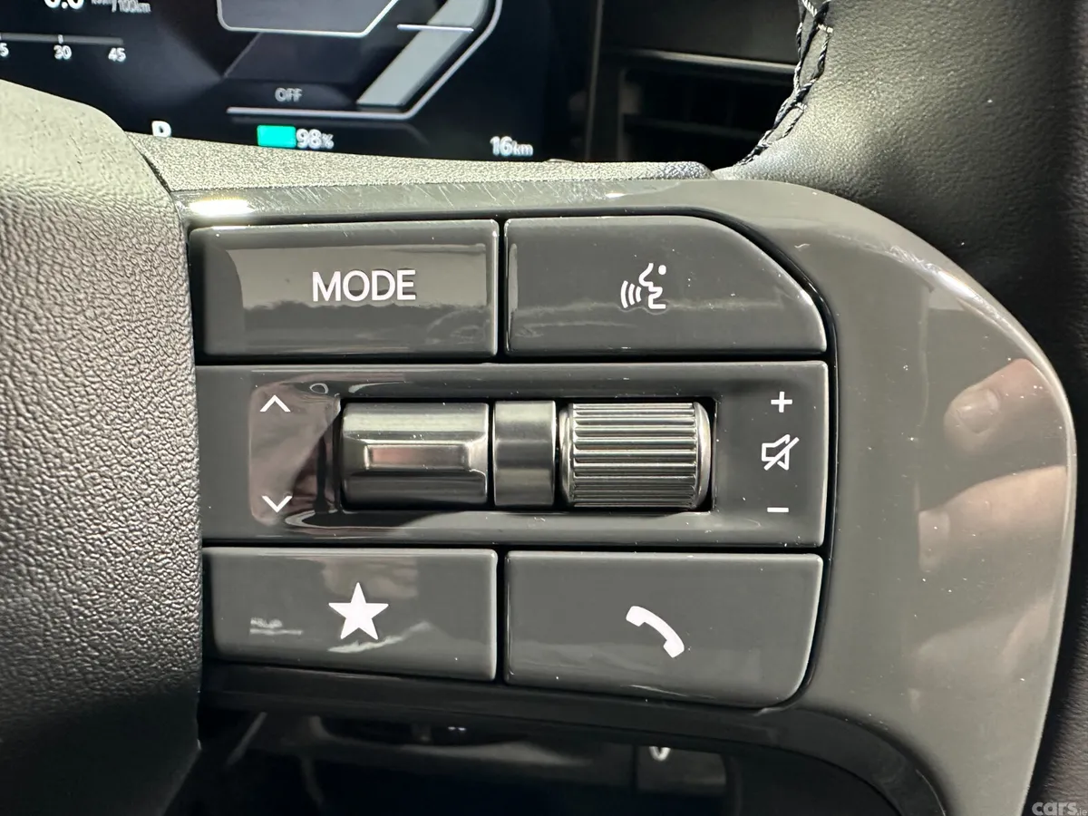 Kia EV9 SUV, Electric, 2026, Red