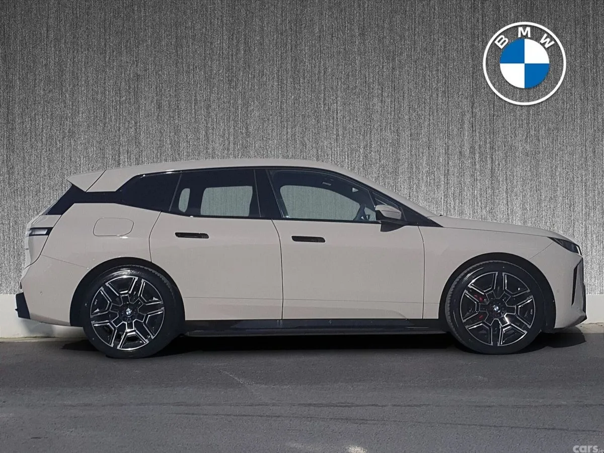BMW iX SUV, Electric, 2026, Grey