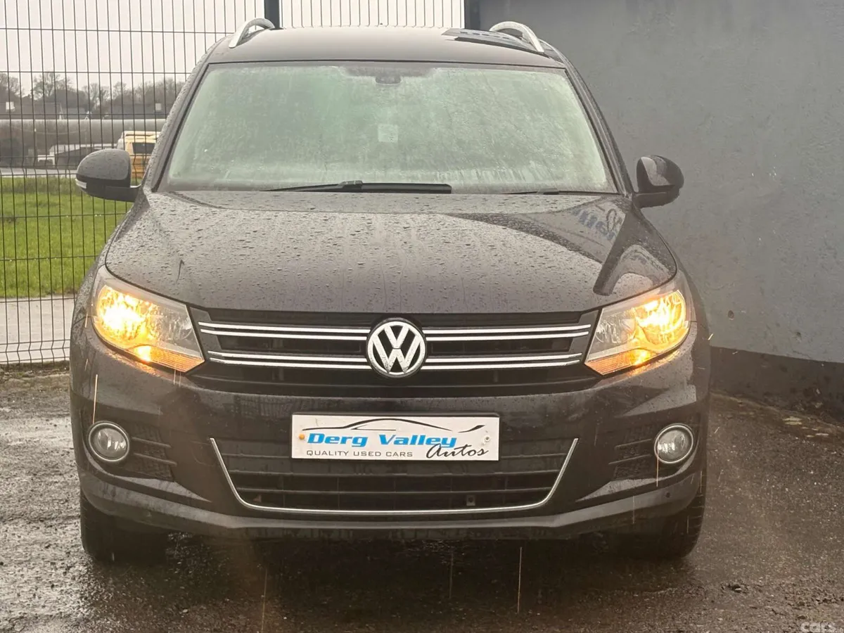 Volkswagen Tiguan SUV, Diesel, 2014, Black
