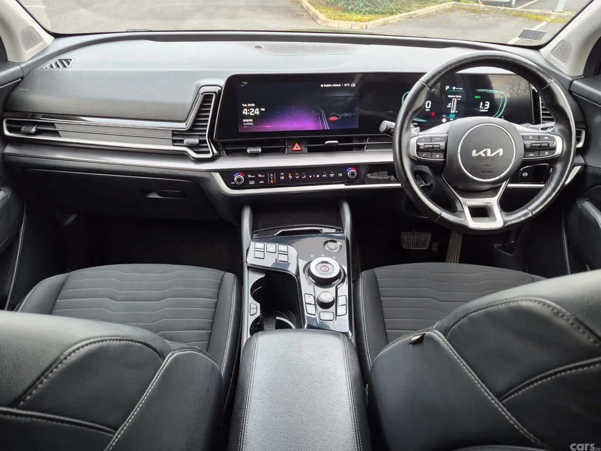 Kia Sportage SUV, Petrol Plug-in Hybrid, 2023, Grey