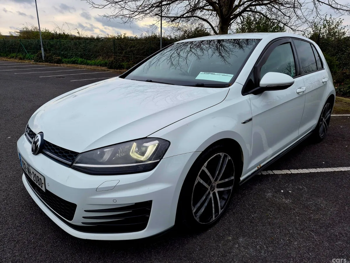 Volkswagen Golf Hatchback, Diesel, 2013, White