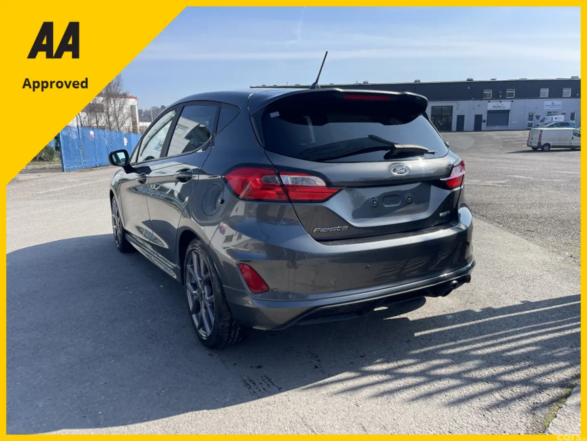 Ford Fiesta Hatchback, Petrol, 2023, Grey