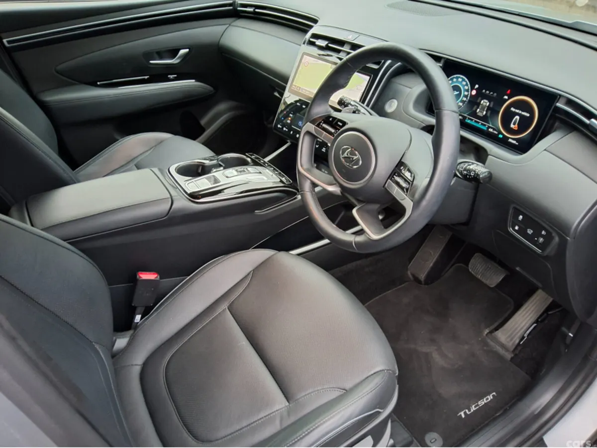 Hyundai Tucson SUV, Petrol Plug-in Hybrid, 2023, Silver