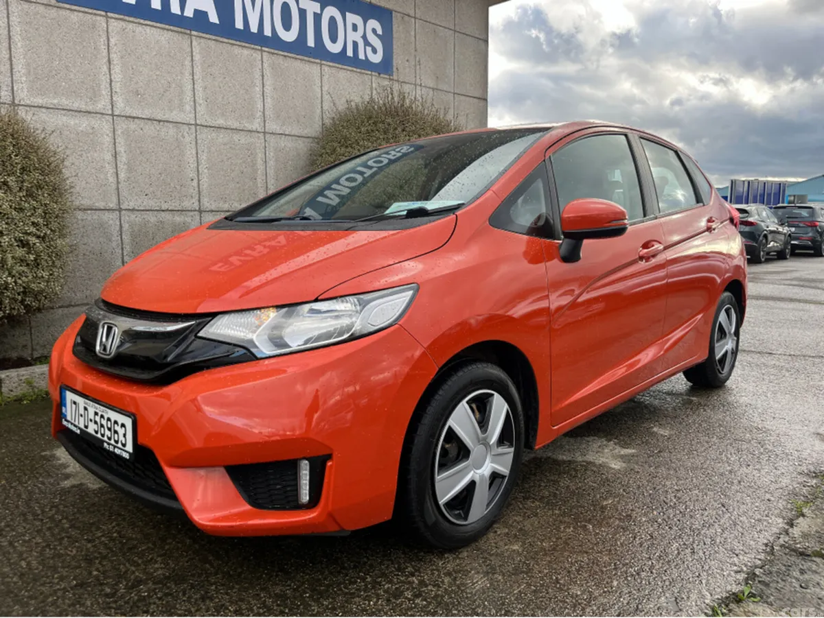 Honda Jazz Hatchback, Petrol, 2017, Orange