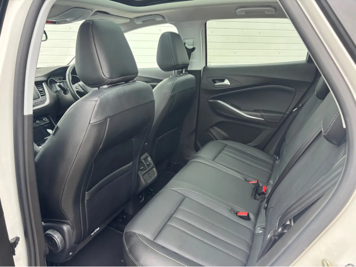 Opel Grandland X MPV, Petrol, 2021, White