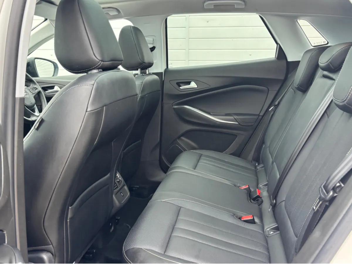 Opel Grandland X MPV, Petrol, 2021, White