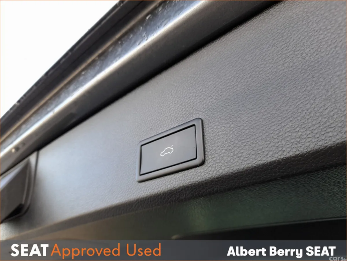 SEAT Ateca Estate, Diesel, 2023, Grey