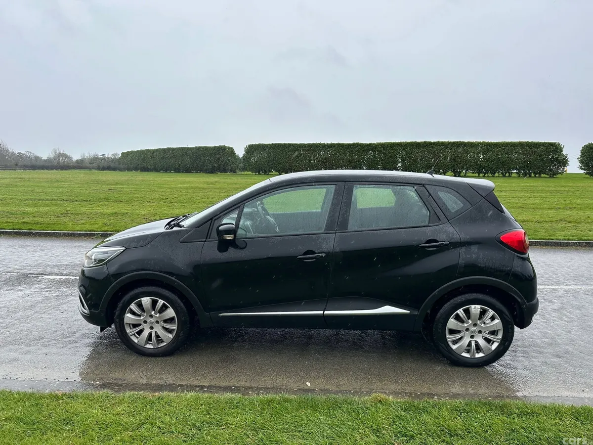Renault Captur Hatchback, Diesel, 2015, Black