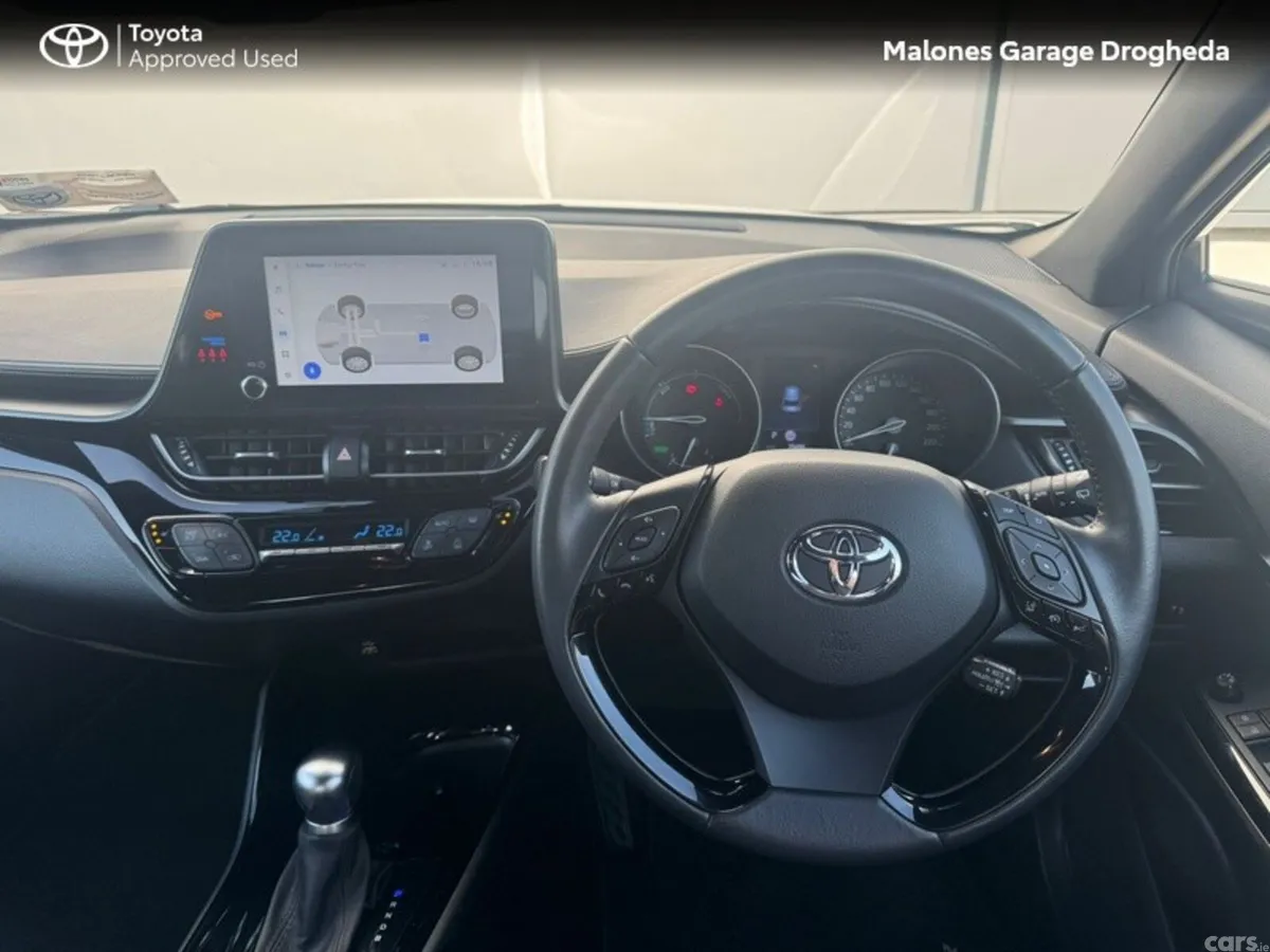 Toyota C-HR SUV, Petrol Hybrid, 2023, White