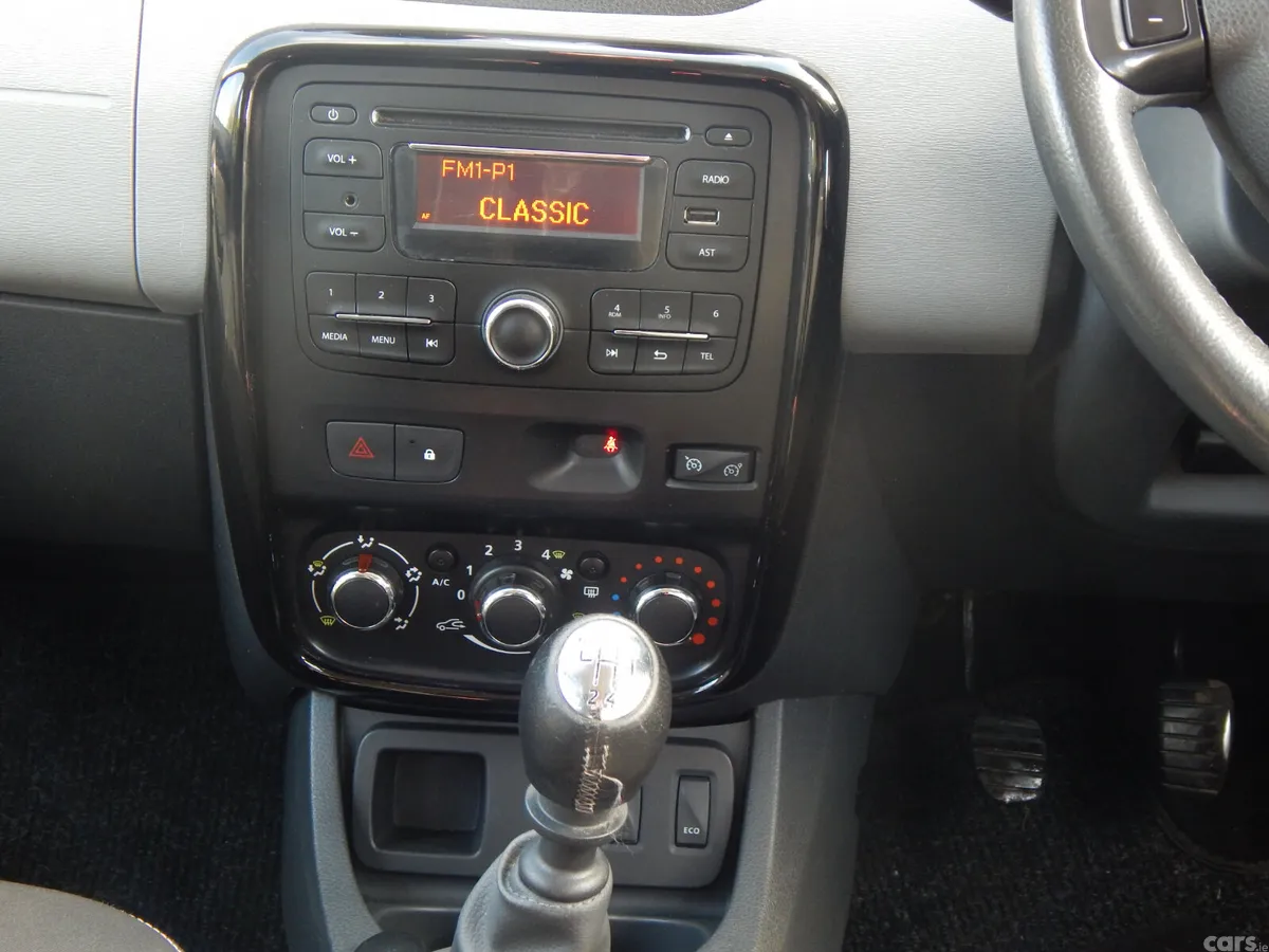Dacia Duster SUV, Diesel, 2016, Grey