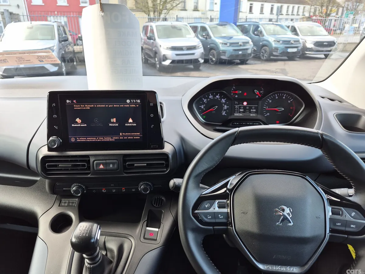 Peugeot Rifter MPV, Diesel, 2022, Blue