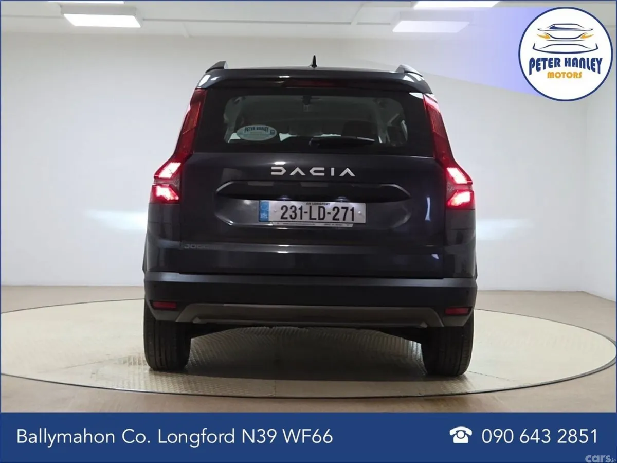 Dacia Jogger MPV, Petrol, 2023, Grey