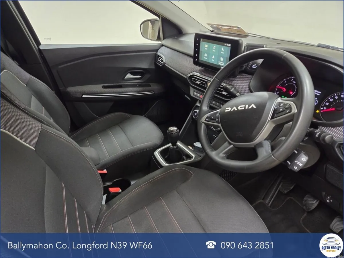 Dacia Jogger MPV, Petrol, 2023, Grey