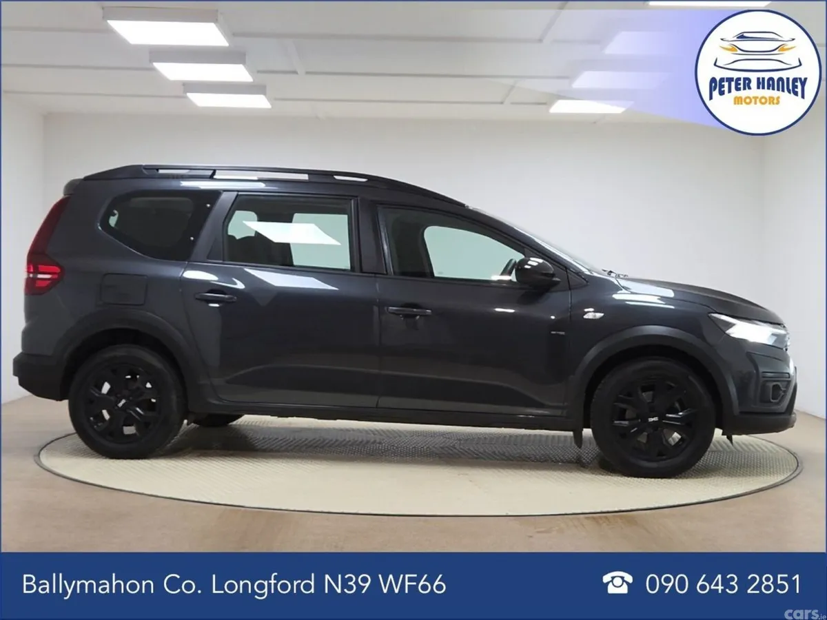 Dacia Jogger MPV, Petrol, 2023, Grey