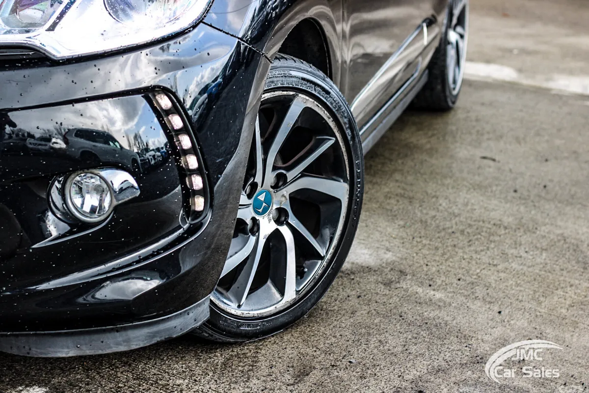 Citroen DS 3 Hatchback, Diesel, 2016, Black