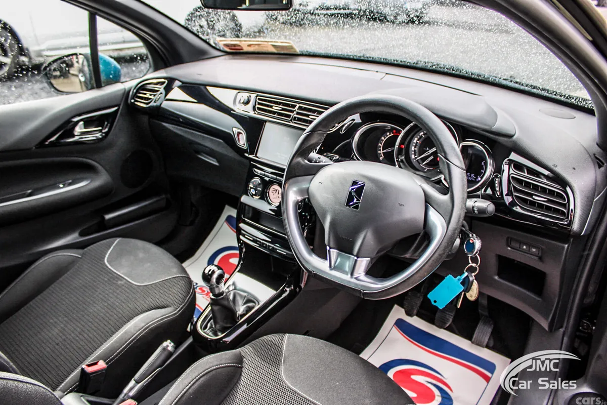 Citroen DS 3 Hatchback, Diesel, 2016, Black