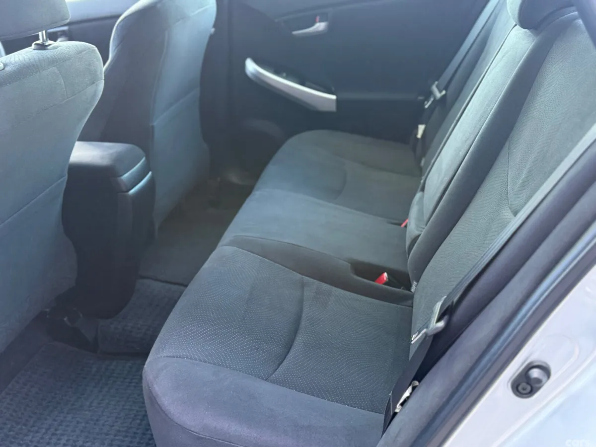 Toyota Prius Hatchback, Petrol Hybrid, 2014, Silver