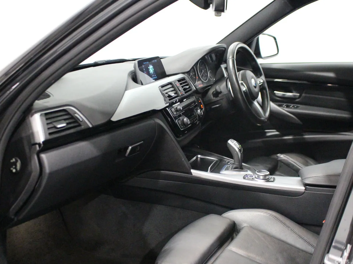 BMW 3-Series Saloon, Diesel, 2018, Grey