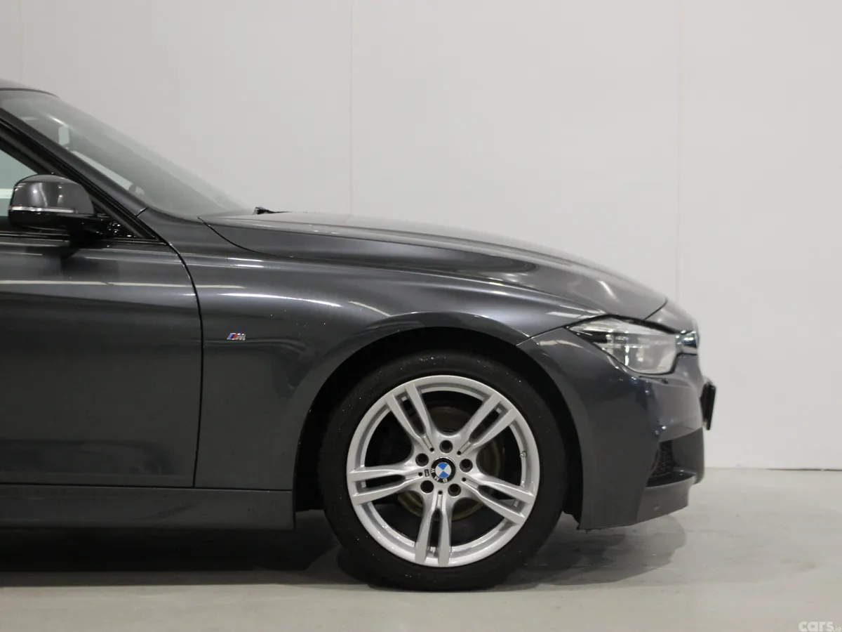 BMW 3-Series Saloon, Diesel, 2018, Grey