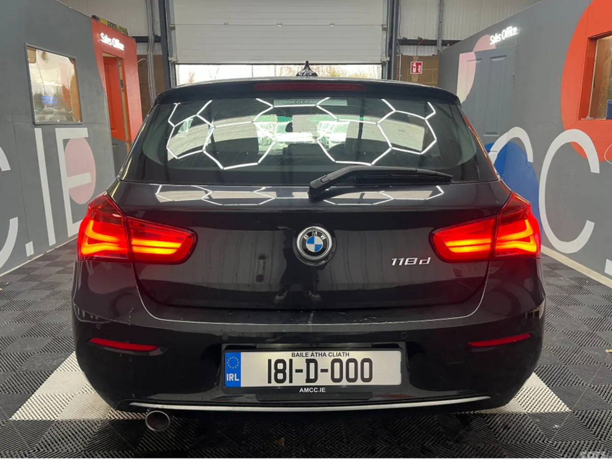 BMW 1-Series Hatchback, Diesel, 2018, Black