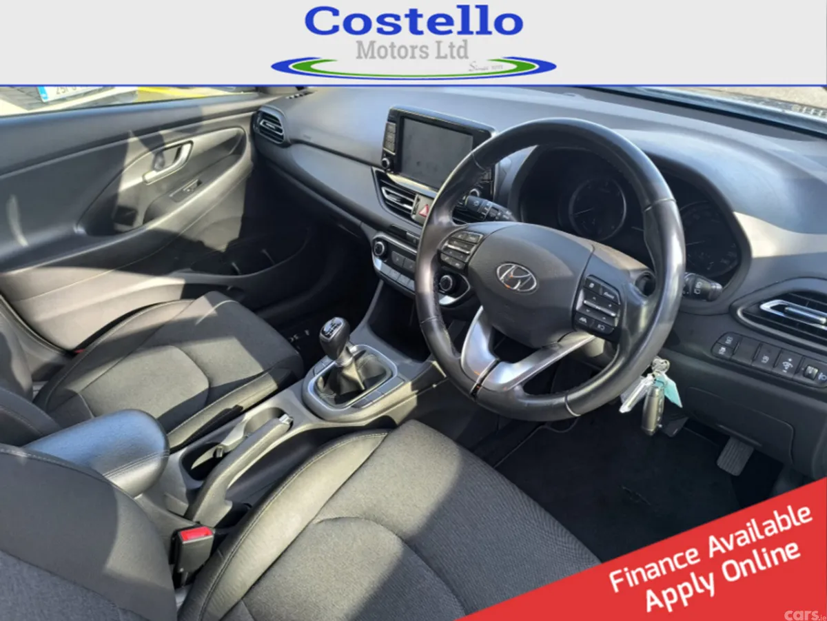 Hyundai i30 Hatchback, Diesel, 2021, Brown