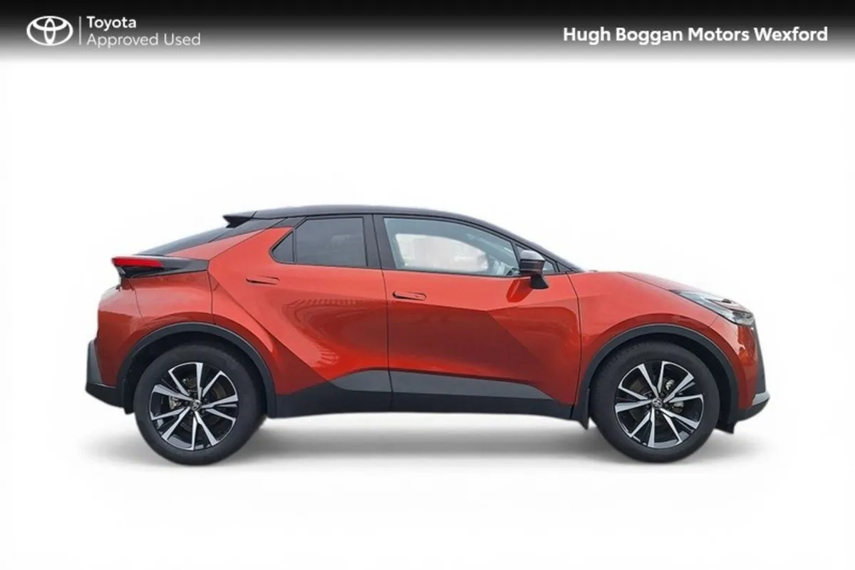 Toyota C-HR SUV, Petrol Hybrid, 2025, Brown