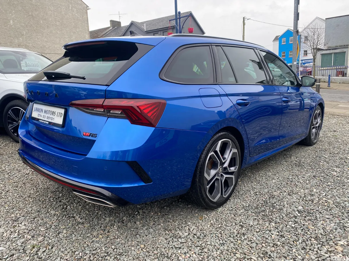 Skoda Octavia Estate, Diesel, 2022, Blue