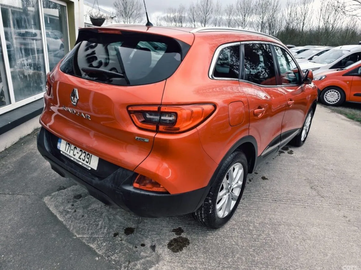 Renault Kadjar SUV, Diesel, 2017, Red