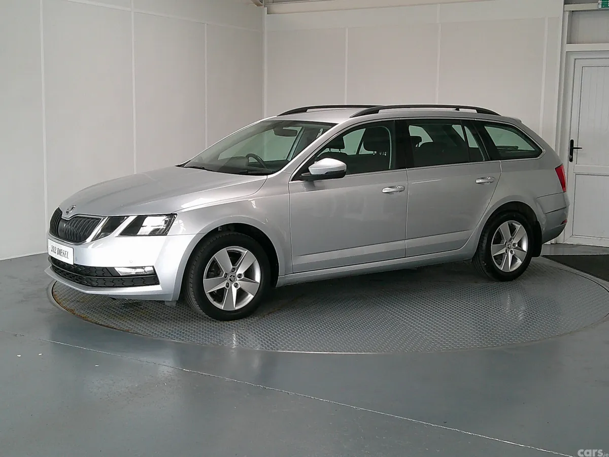 Skoda Octavia Unknown, Unknown, 2020, Grey