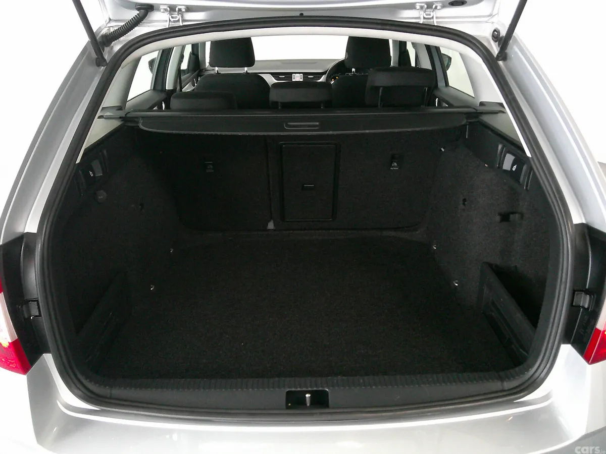 Skoda Octavia Unknown, Unknown, 2020, Grey