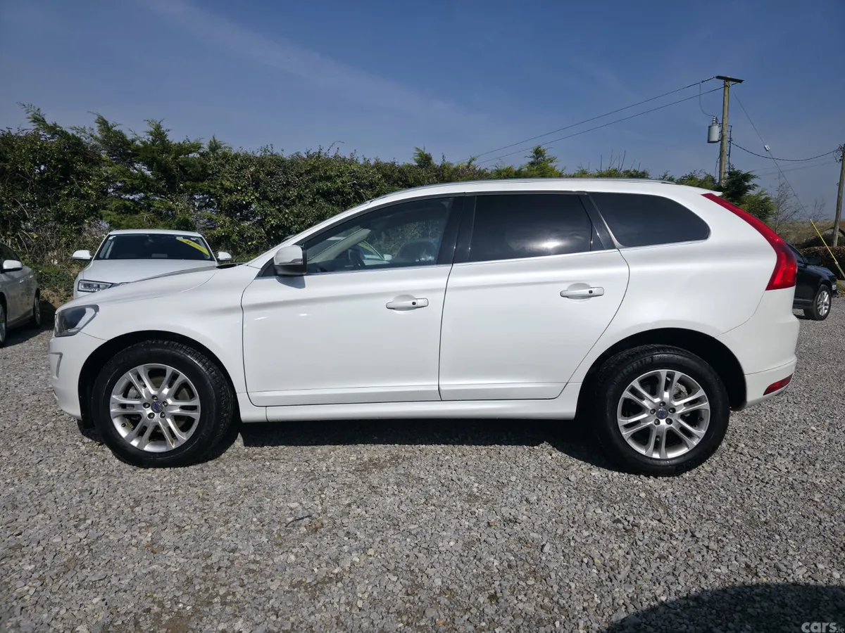 Volvo XC60 SUV, Diesel, 2016, White