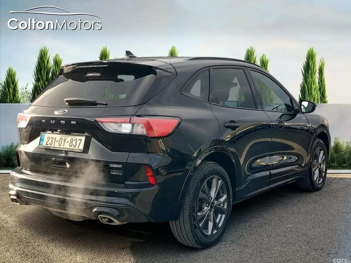 Ford Kuga SUV, Petrol Plug-in Hybrid, 2023, Black