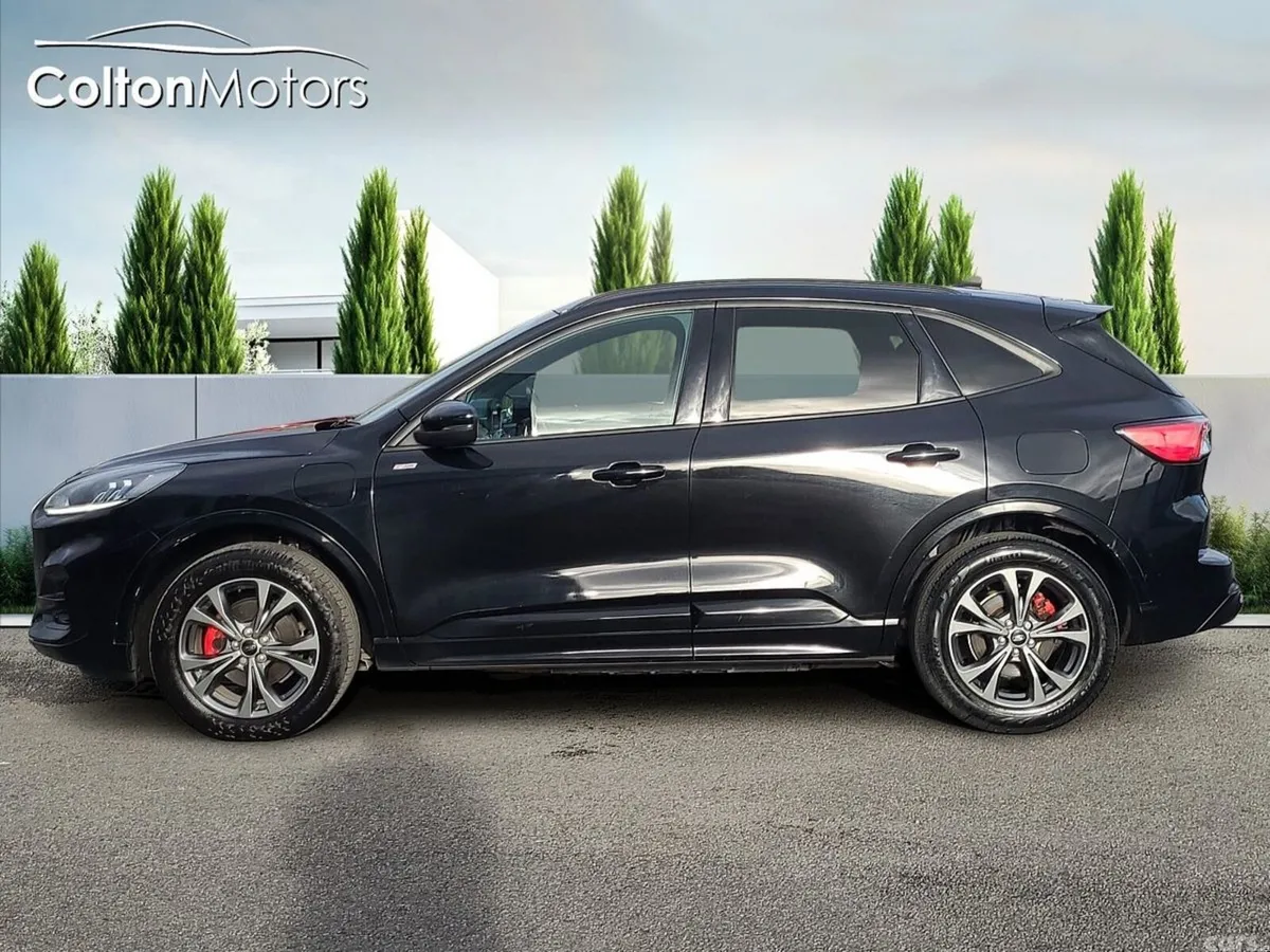 Ford Kuga SUV, Petrol Plug-in Hybrid, 2023, Black