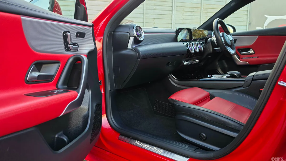 Mercedes-Benz A-Class Hatchback, Petrol, 2018, Red