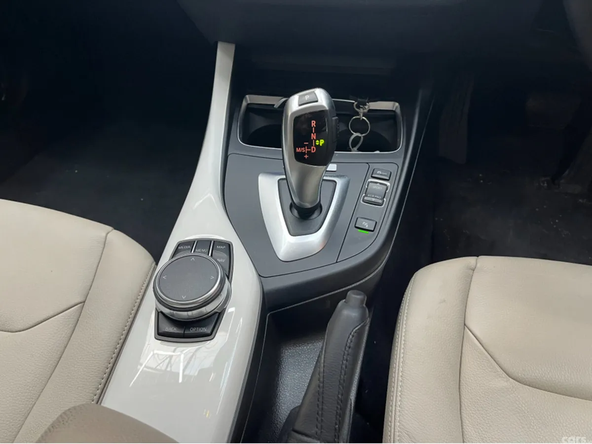 BMW 1-Series Hatchback, Diesel, 2018, White