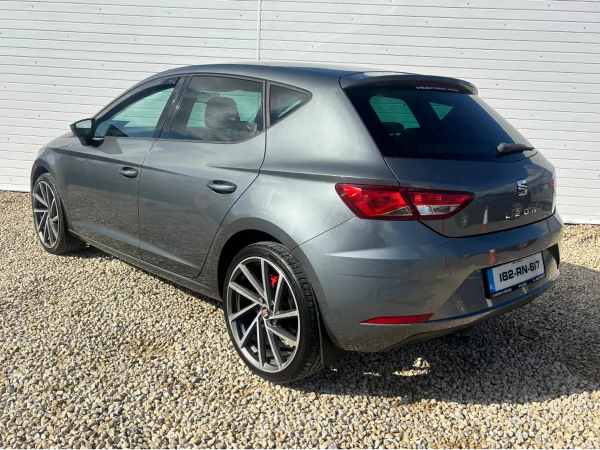 SEAT Leon Hatchback, Diesel, 2018, Grey
