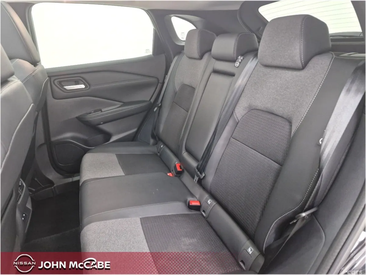 Nissan Qashqai MPV, Petrol Hybrid, 2025, Black
