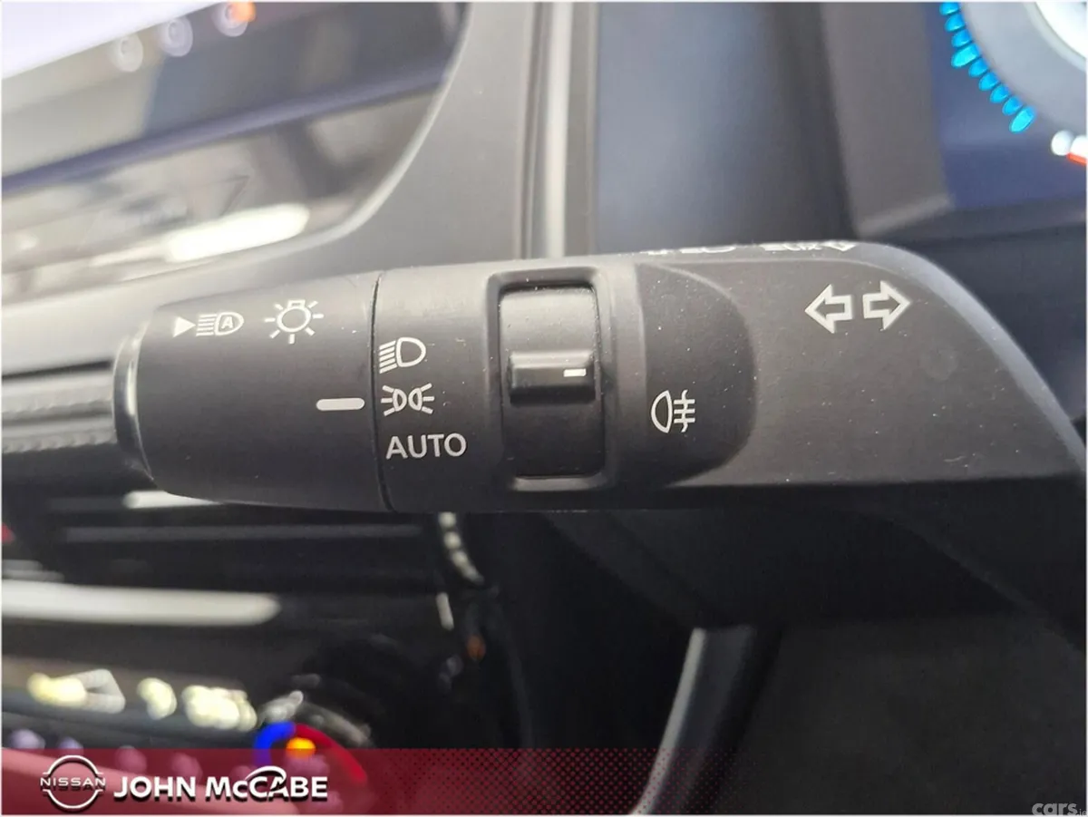 Nissan Qashqai MPV, Petrol Hybrid, 2025, Black