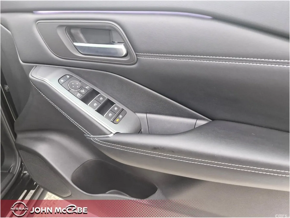 Nissan Qashqai MPV, Petrol Hybrid, 2025, Black