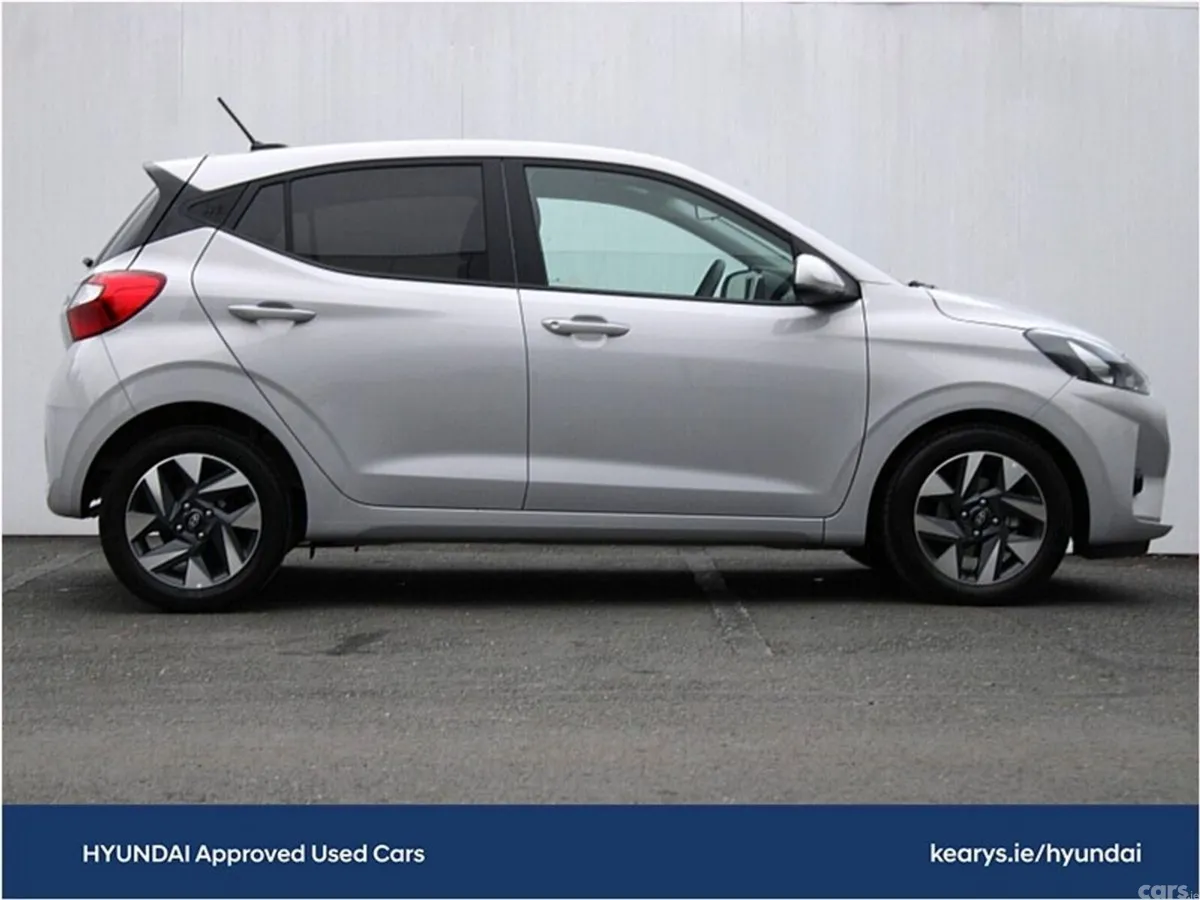Hyundai i10 Hatchback, Petrol, 2024, Grey