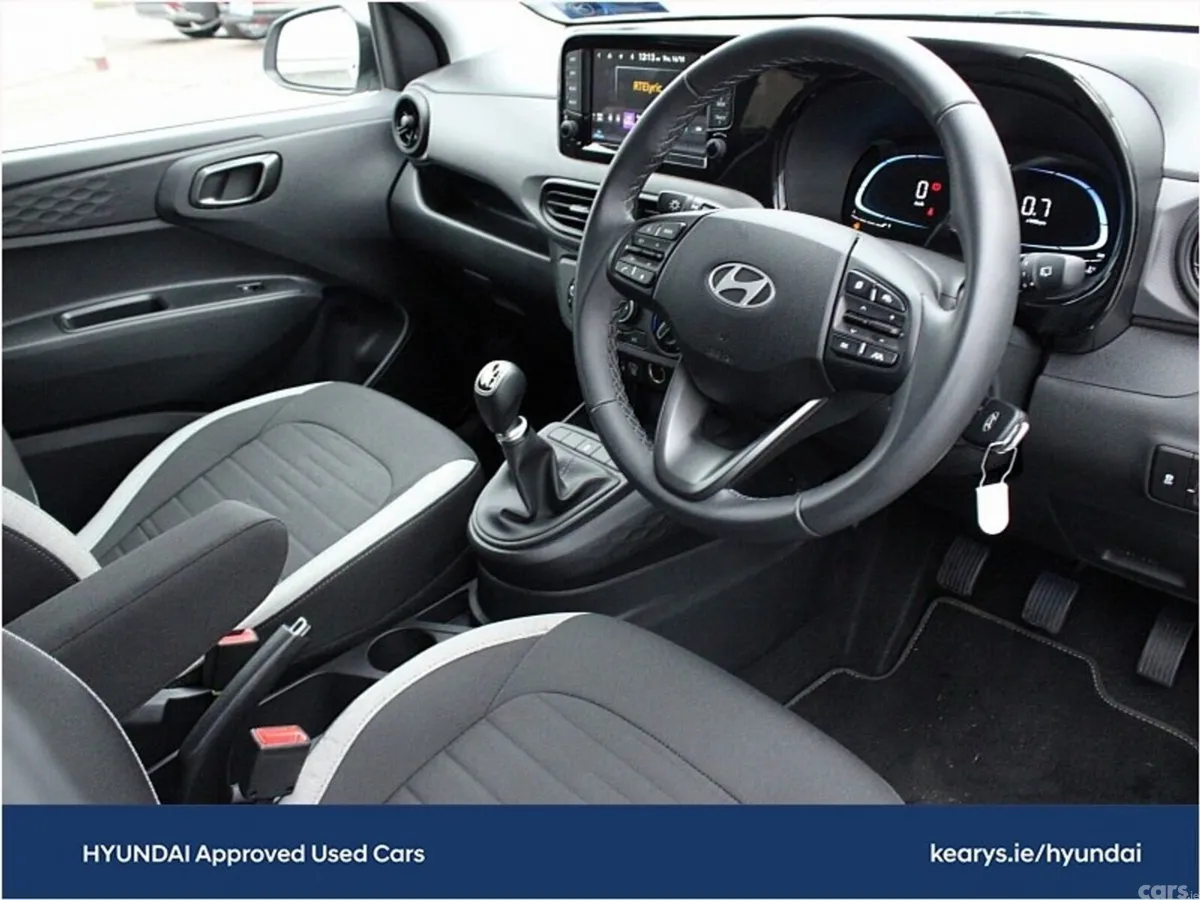 Hyundai i10 Hatchback, Petrol, 2024, Grey