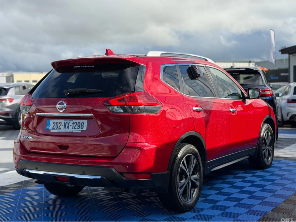 Nissan X-Trail SUV, Diesel, 2020, Red