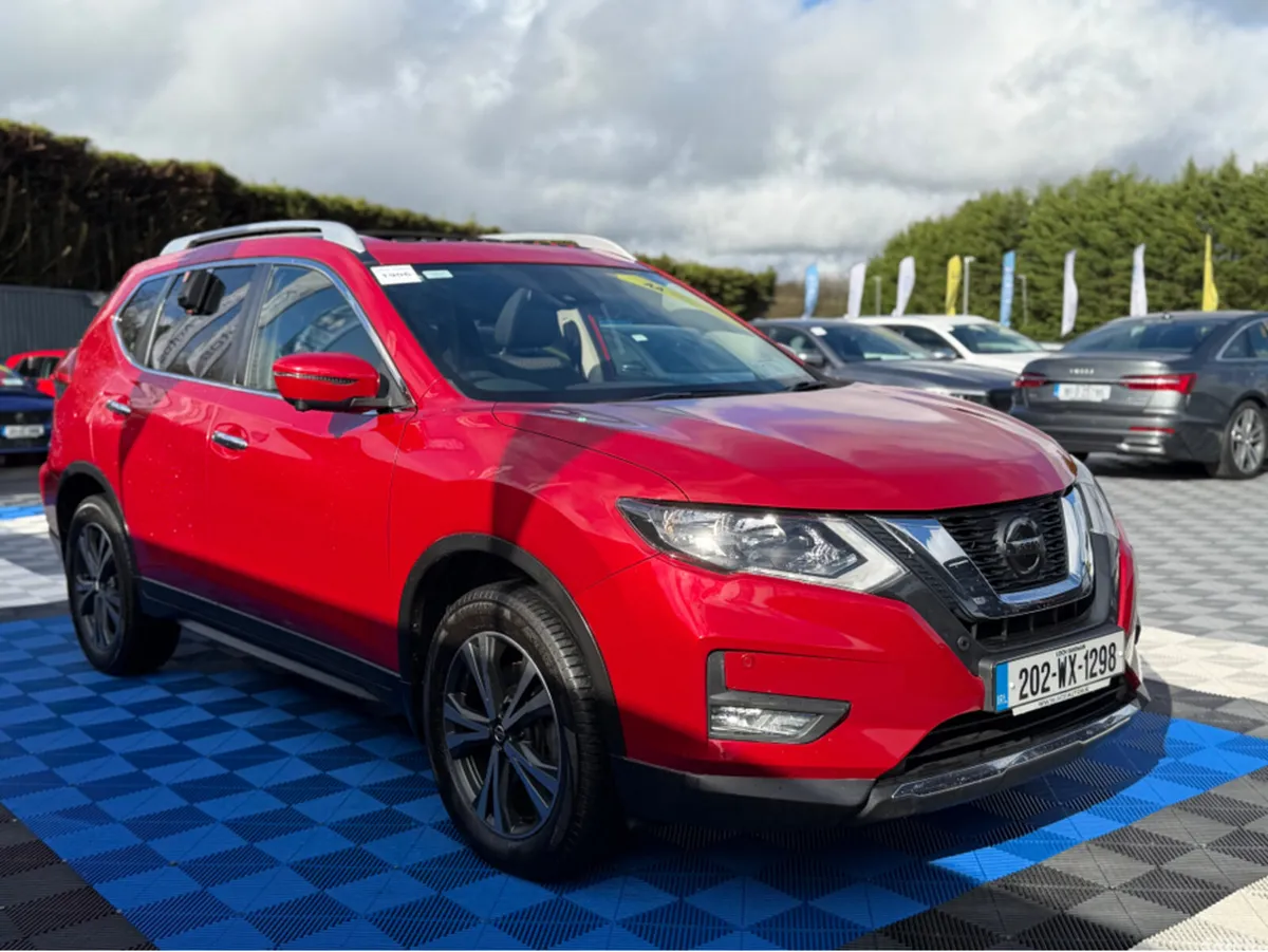 Nissan X-Trail MPV, Diesel, 2020, Red