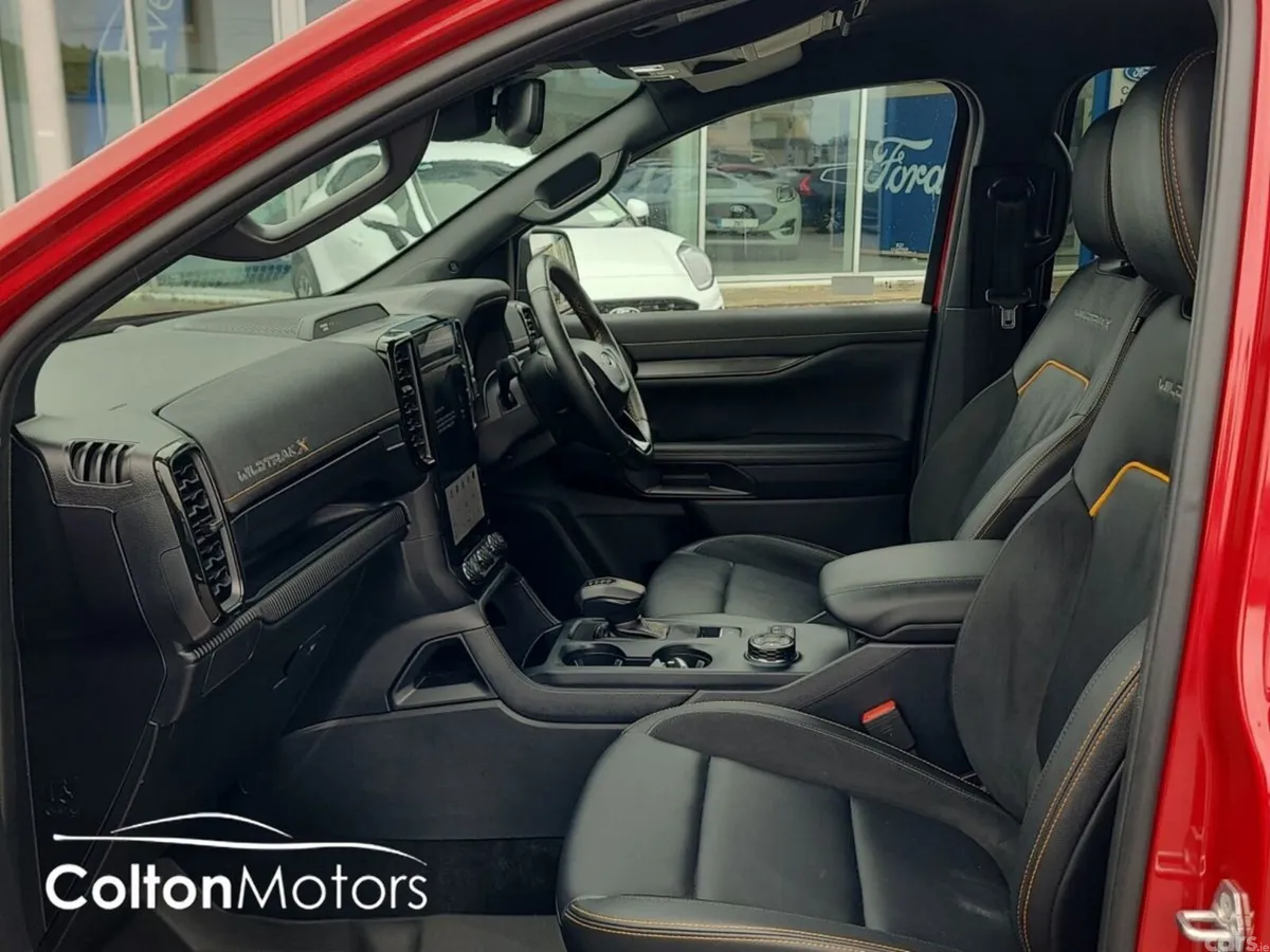 Ford Ranger MPV, Diesel, 2024, Red