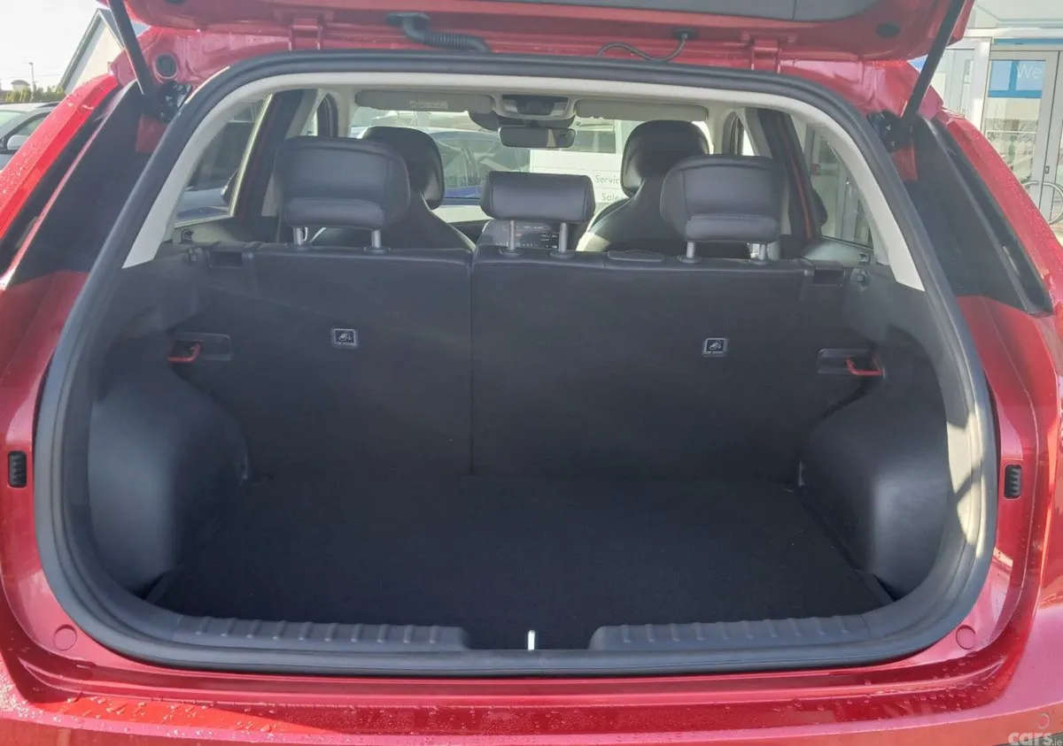 Kia Niro Hatchback, Petrol Hybrid, 2027, Red
