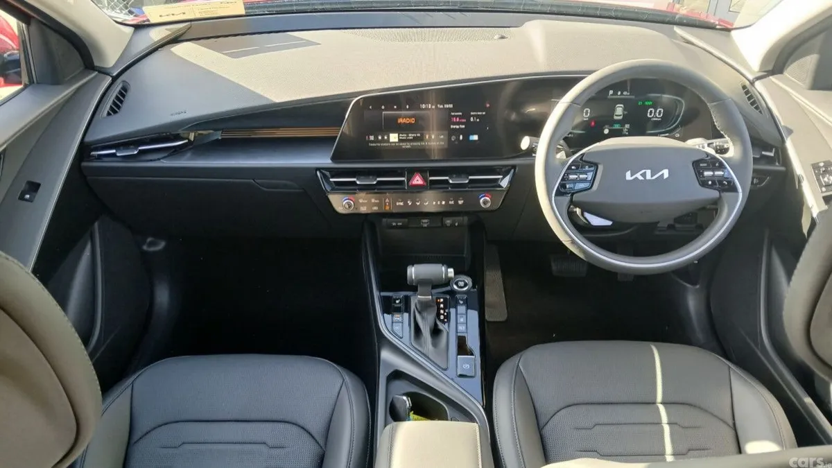 Kia Niro Hatchback, Petrol Hybrid, 2027, Red