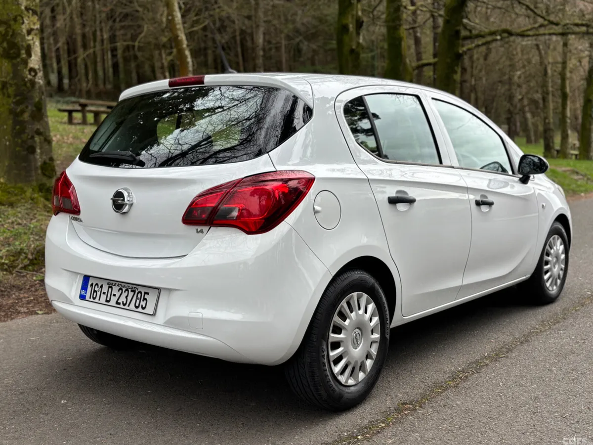 Opel Corsa Hatchback, Petrol, 2016, White
